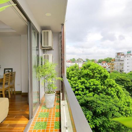 Investland In Truc Bach & Serviced Apartment Hanoi Buitenkant foto