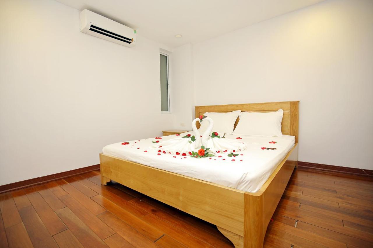 Investland In Truc Bach & Serviced Apartment Hanoi Buitenkant foto